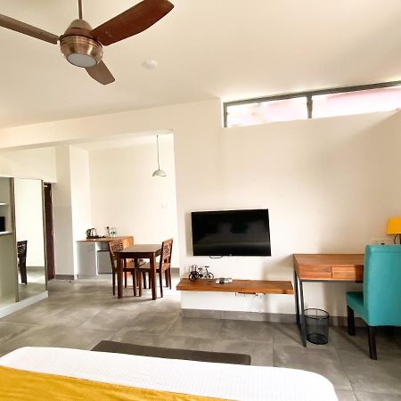 Aura Corporate Suites At Manyata Tech Park Bangalore Exteriör bild